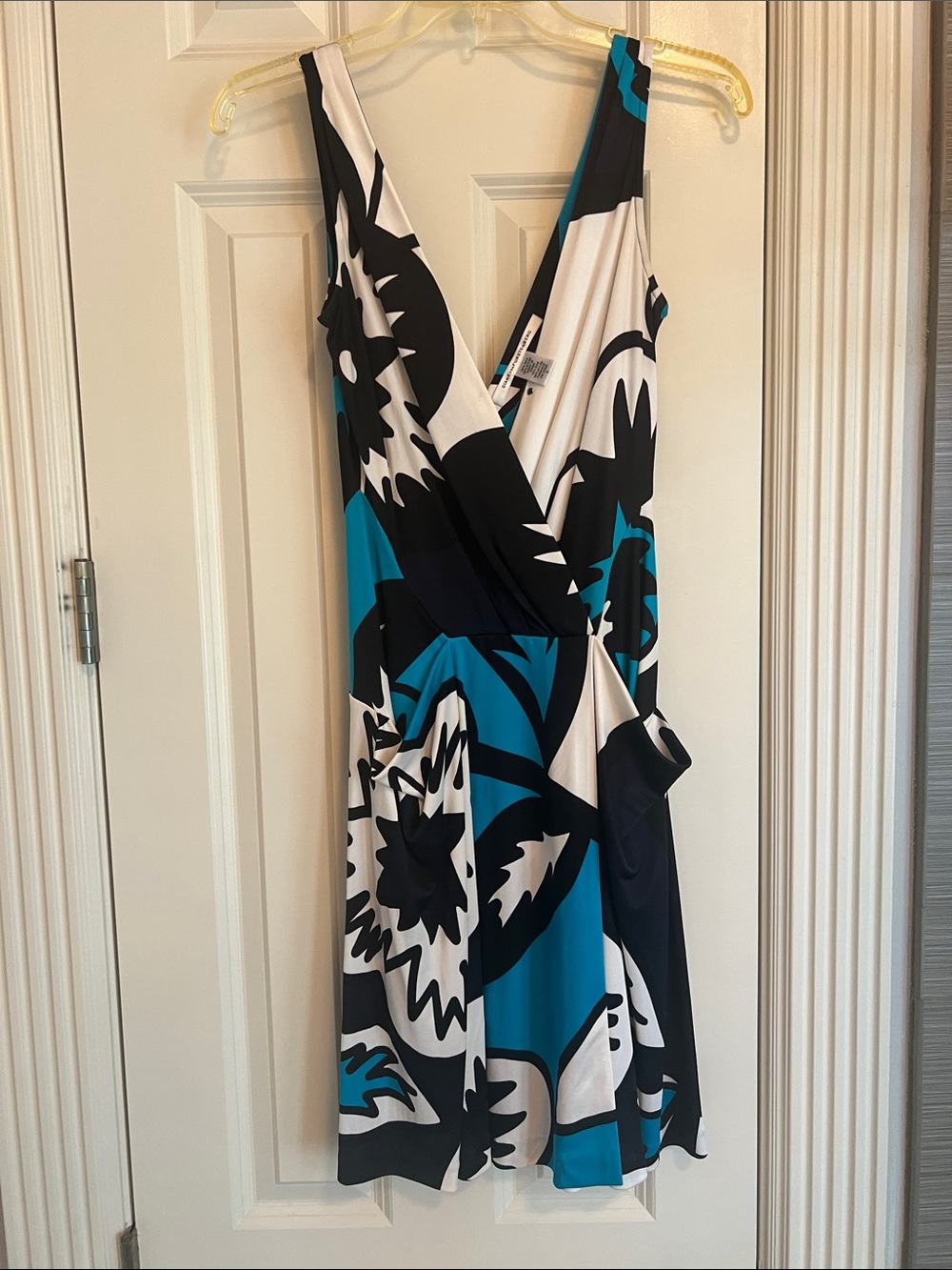 Diane Von Furstenberg Teal Black White Floral Wrap Dress